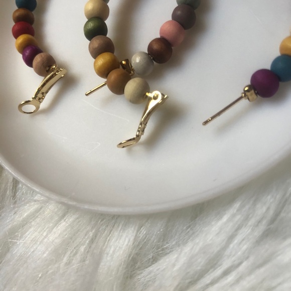 Colorful beaded hoop earrings and three gold beaded bracelets - Picture 6 of 6